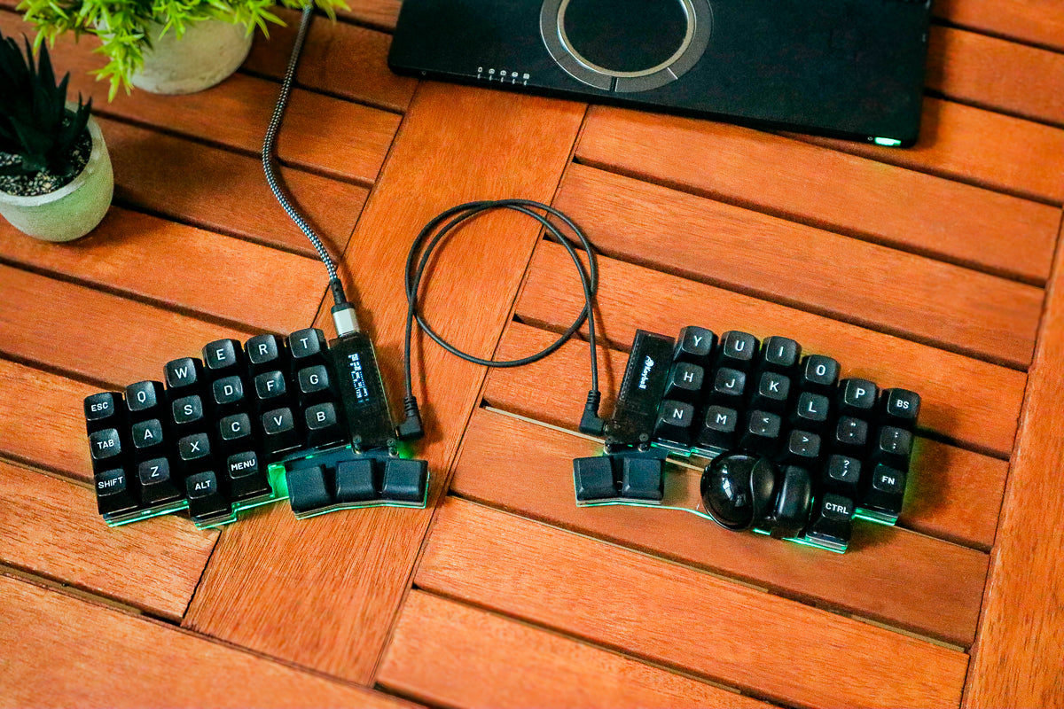 Keyball44の製品画像(代表構成)