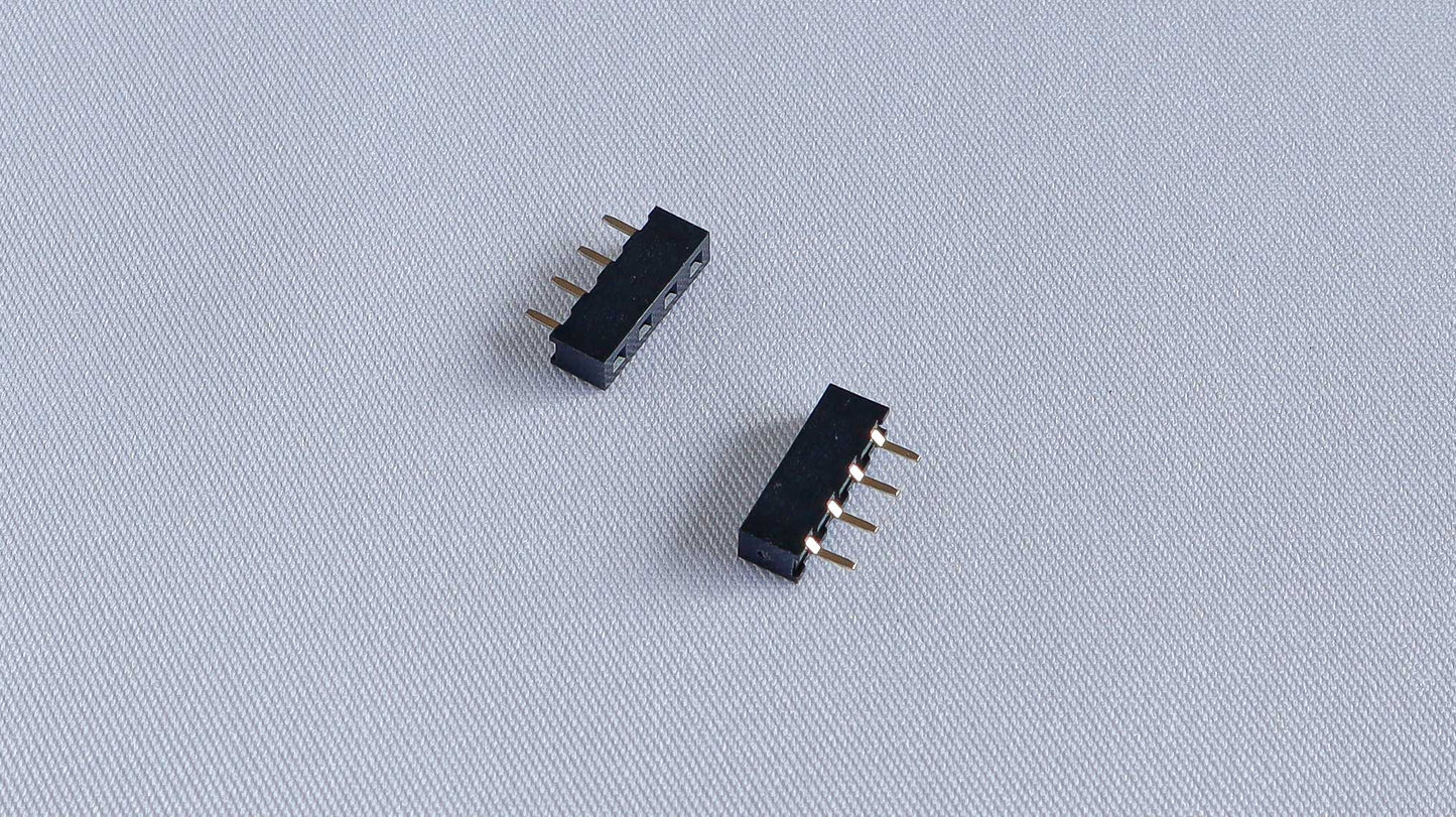 OLED用 4Pピンソケット「FSS-41035-04」（高さ3.5mm） (1個)